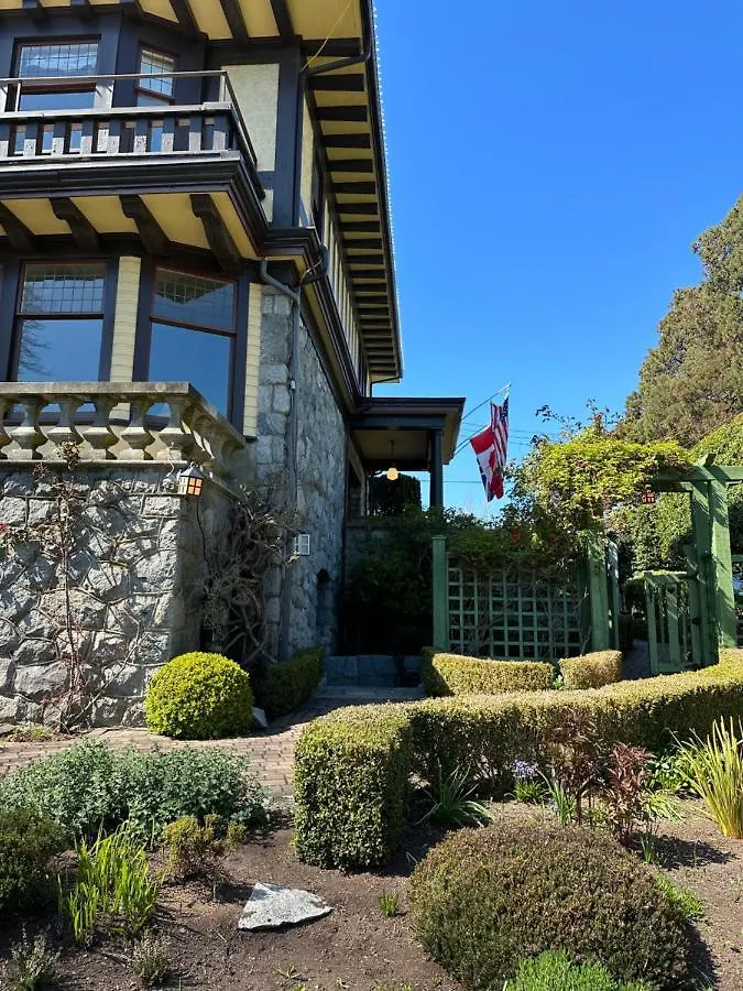 Prior Castle Inn Victoria