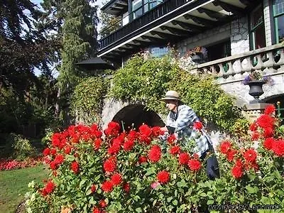 *** Bed & Breakfast Prior Castle Inn Victoria Canada