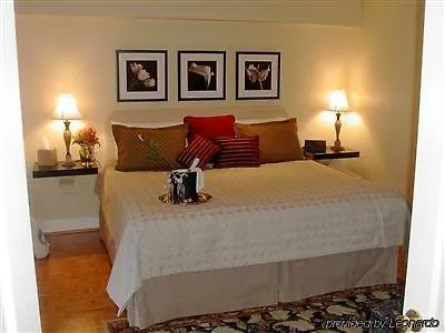 Prior Castle Inn Victoria 3*,